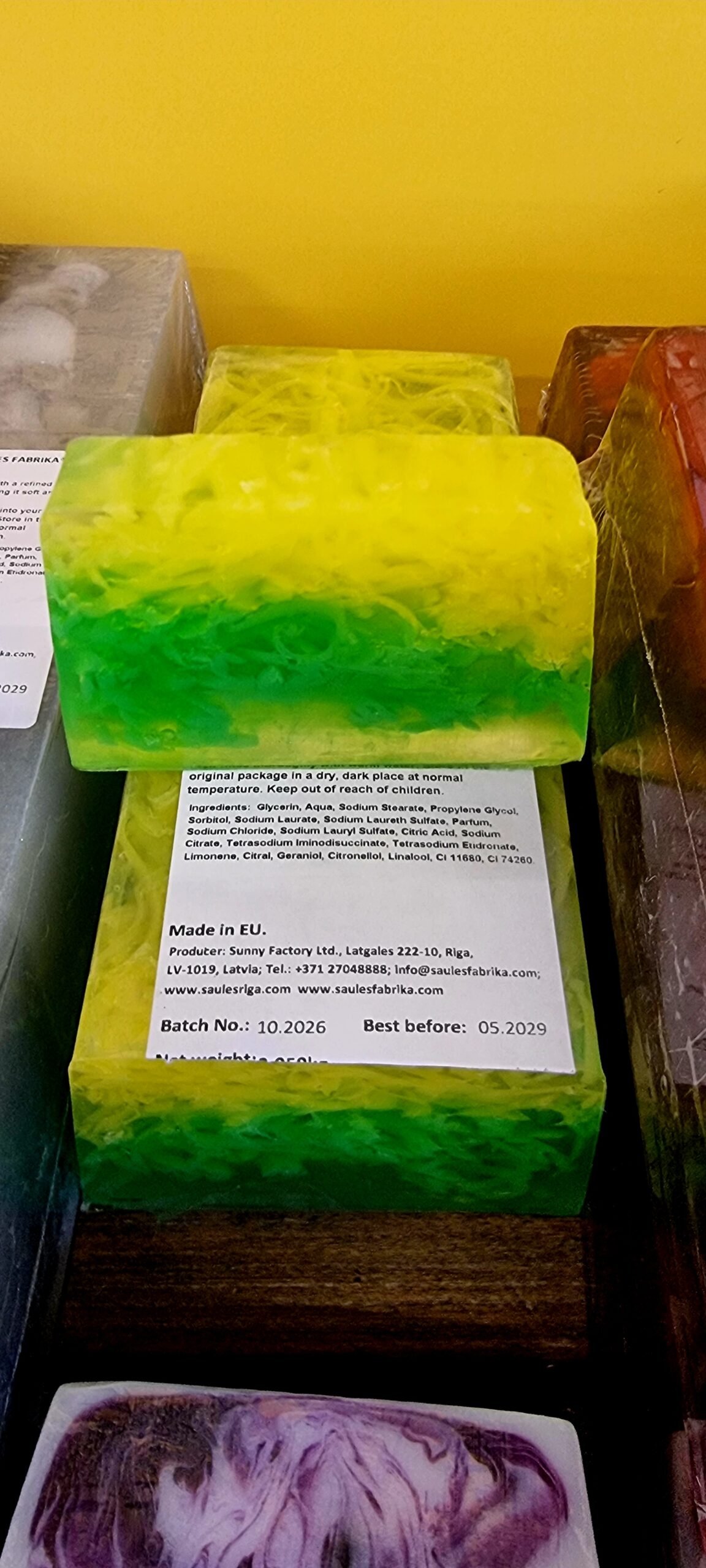 Citrinos Mojitos skonio rankų darbo sveriamas muilas 100 g.