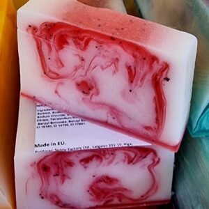 Aviečių skonio rankų darbo muilas 100 g